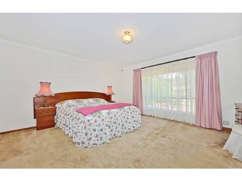17 Banksia Crescent, Parafield Gardens SA 5107