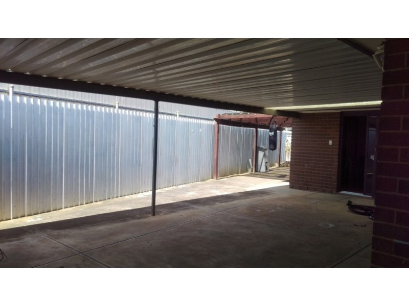 5 Finchley Close, Salisbury Downs SA 5108