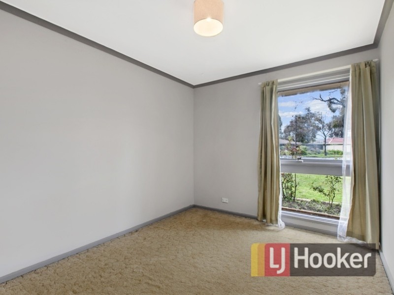 6 Lillee Avenue, Brahma Lodge SA 5109