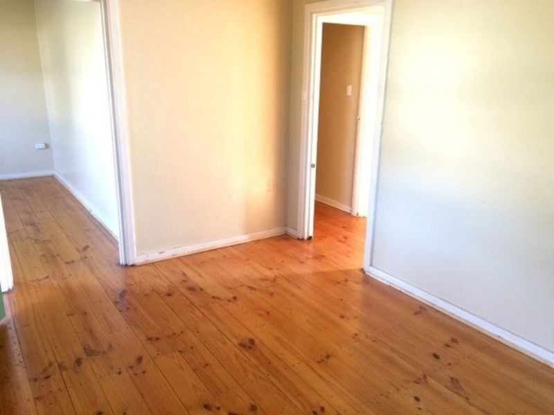 43 Hogarth Road, Elizabeth South SA 5112