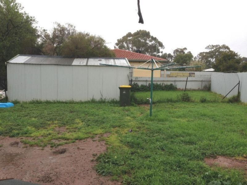 43 Hogarth Road, Elizabeth South SA 5112