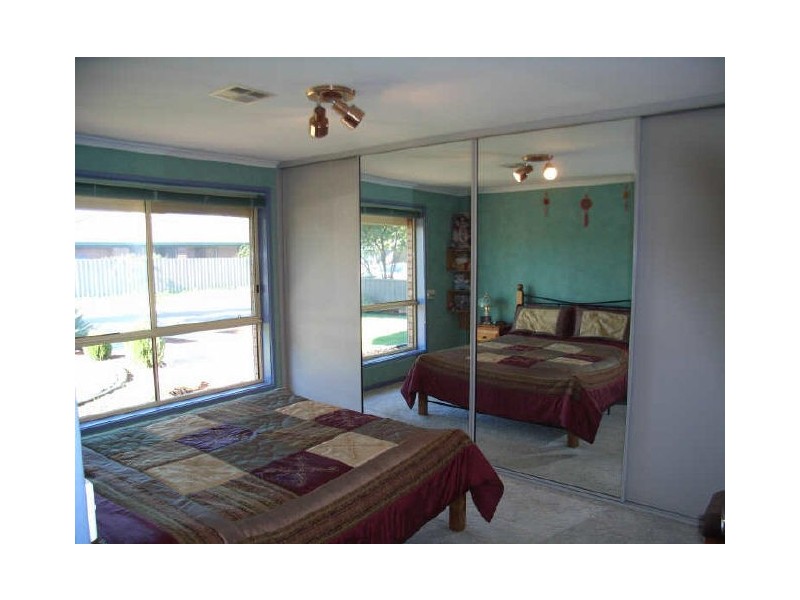 4 Mette Court, Salisbury Downs SA 5108