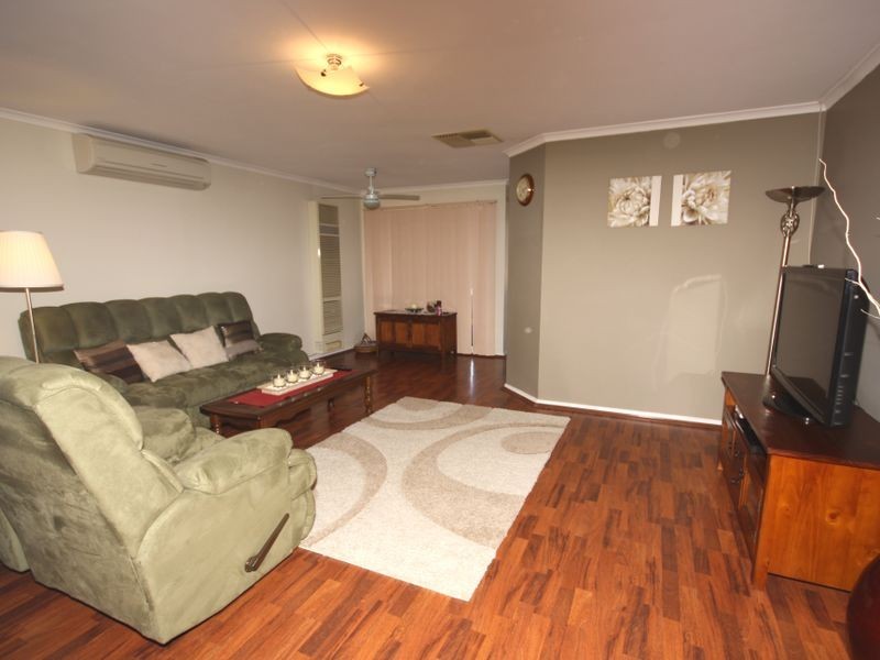 2 Merlot Court, Burton SA 5110