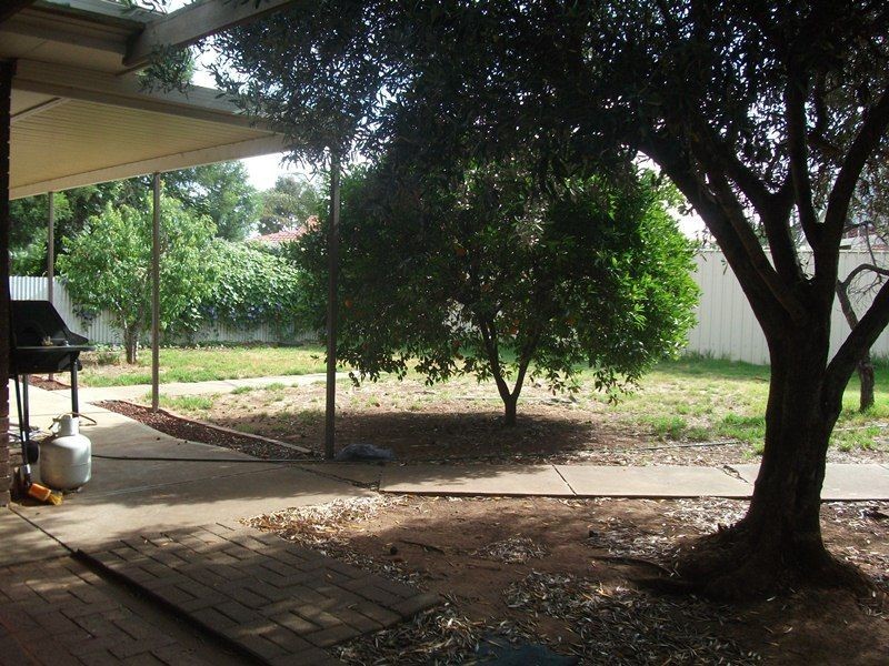 40 Thompson Avenue, Salisbury Downs SA 5108