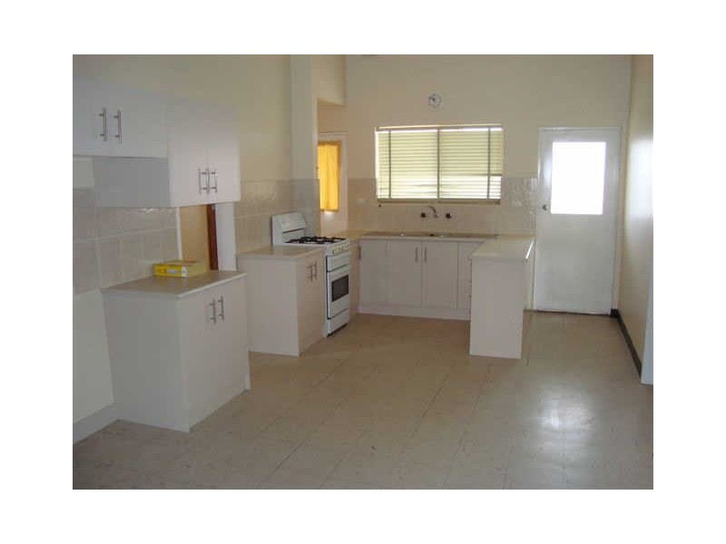 3 Craigie St, Birkenhead SA 5015