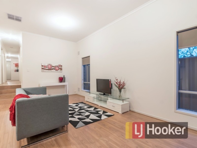 12 Launceston Avenue, Banksia Park SA 5091