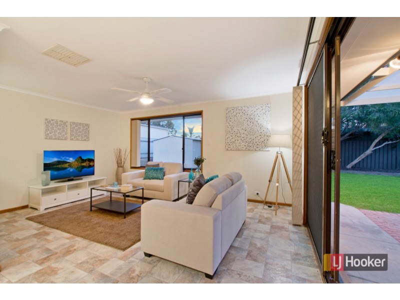 8 Mary Court, Hillbank SA 5112