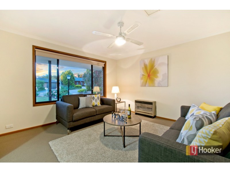 8 Mary Court, Hillbank SA 5112