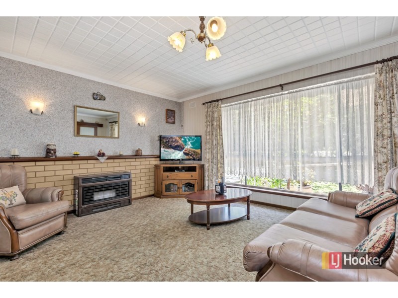 6 Meredith Street, Parafield Gardens SA 5107