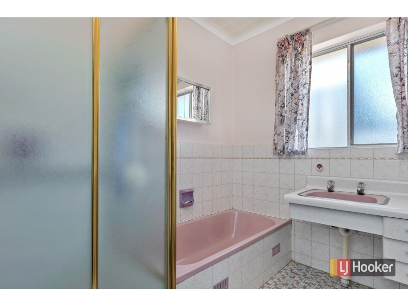 6 Meredith Street, Parafield Gardens SA 5107