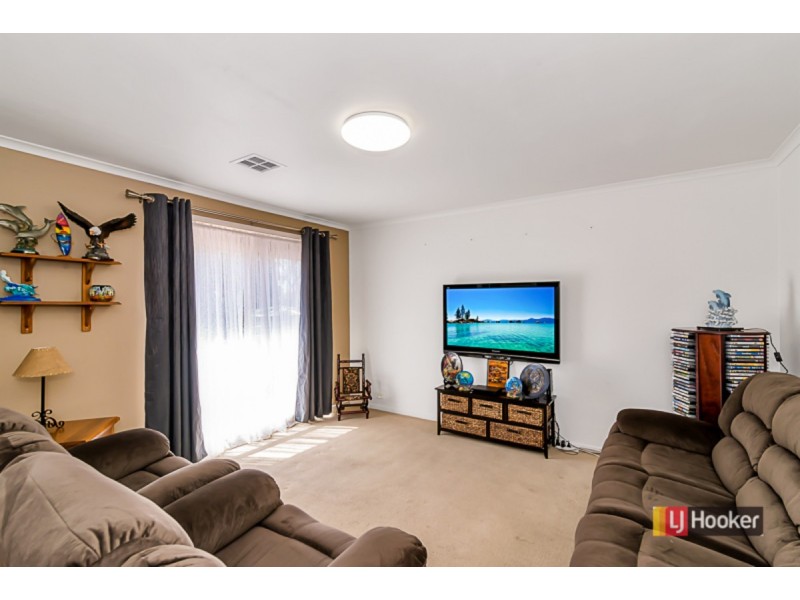 37 St Alfred Drive, Parafield Gardens SA 5107