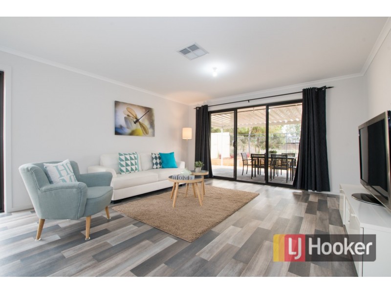 31 Saxon Street, Smithfield Plains SA 5114