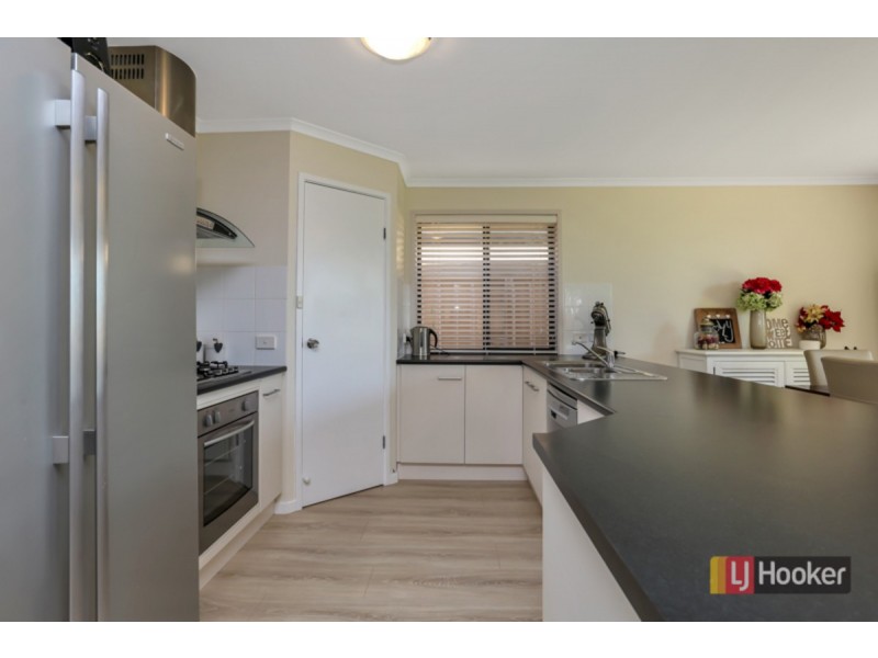 11 Tasos Drive, Munno Para West SA 5115