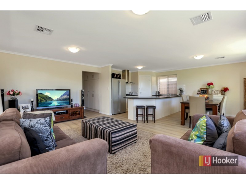 11 Tasos Drive, Munno Para West SA 5115