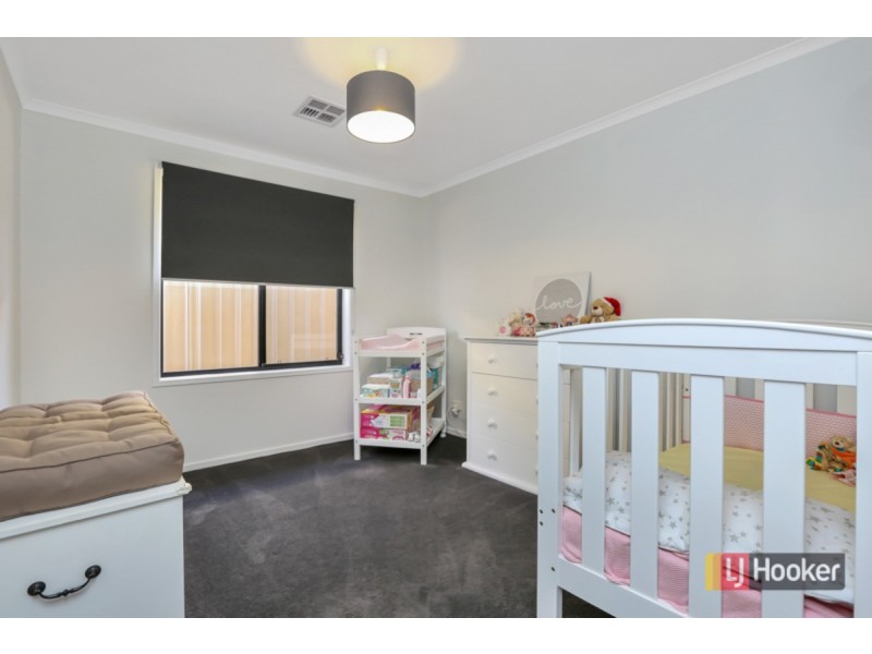 11 Tasos Drive, Munno Para West SA 5115