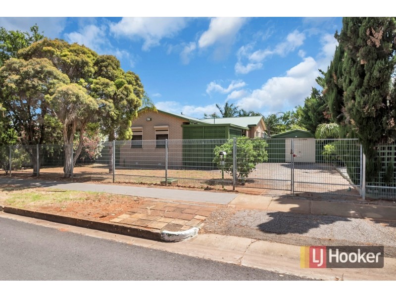 11 Andrews Road, Elizabeth Downs SA 5113