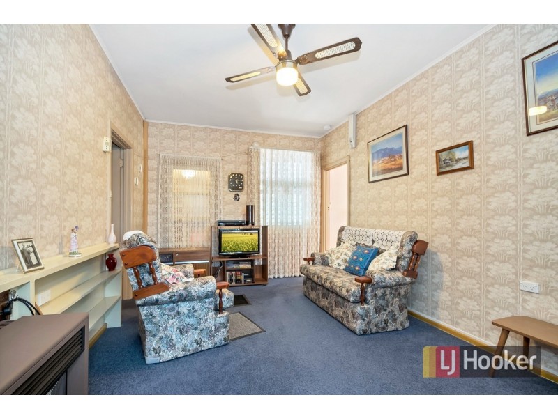 11 Andrews Road, Elizabeth Downs SA 5113