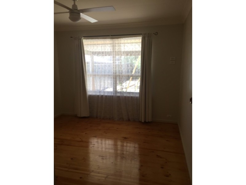 10 Vulcan Avenue, Modbury Heights SA 5092