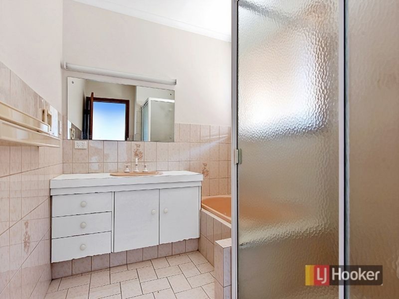 22 Olde Drive, Gulfview Heights SA 5096