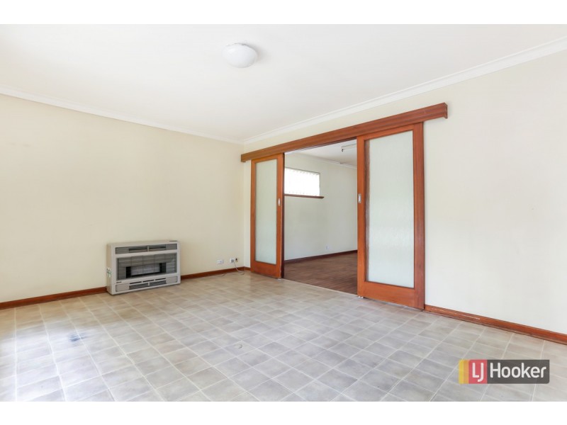 32 Kings Road, Parafield Gardens SA 5107