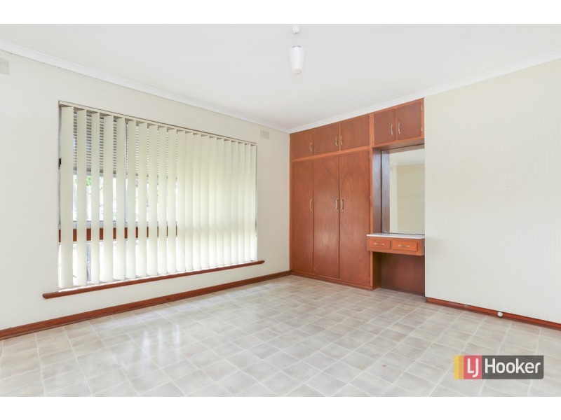 32 Kings Road, Parafield Gardens SA 5107