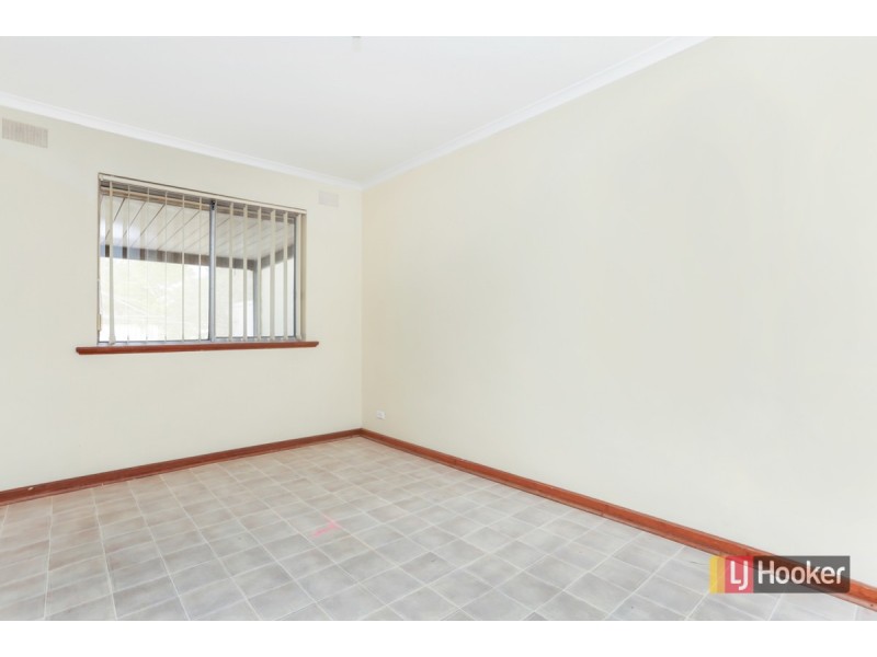 32 Kings Road, Parafield Gardens SA 5107