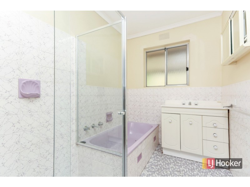 32 Kings Road, Parafield Gardens SA 5107