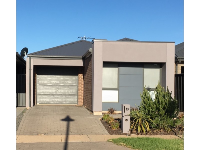 13 McLaren Street, Evanston Gardens SA 5116