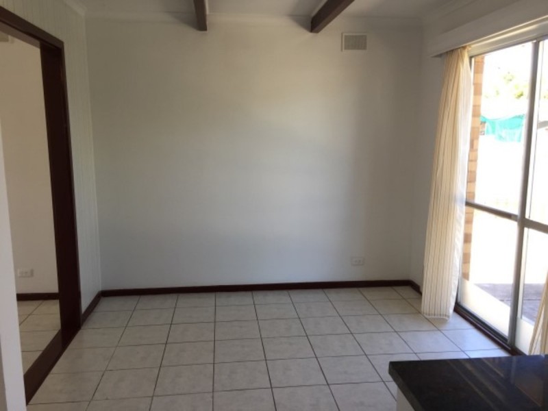 10 Down Crescent, Salisbury Downs SA 5108