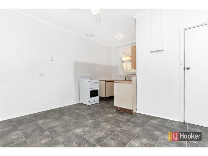 24 Wilkins Road, Elizabeth Downs SA 5113