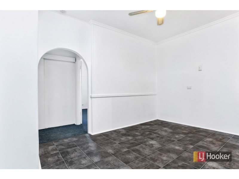 24 Wilkins Road, Elizabeth Downs SA 5113