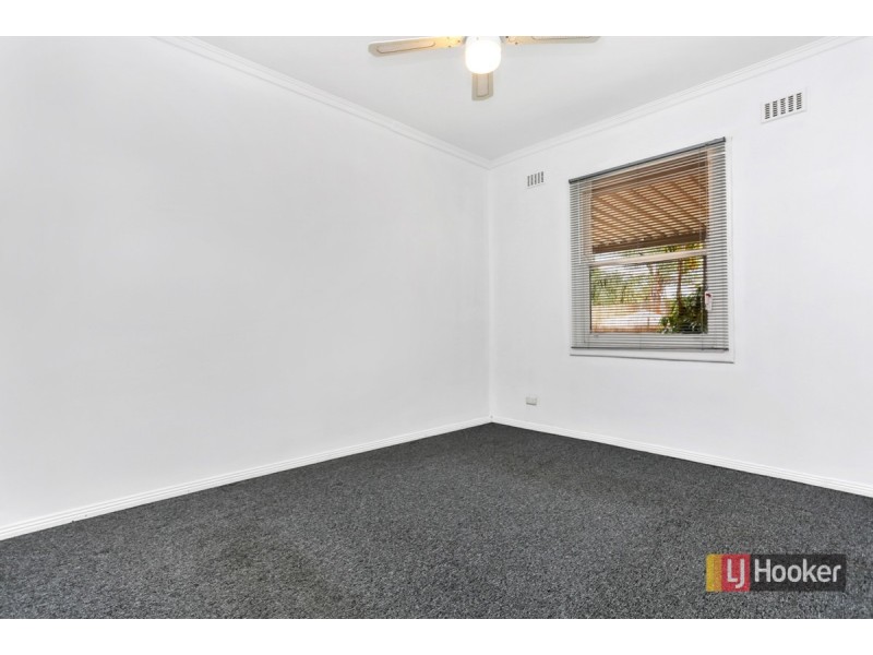 24 Wilkins Road, Elizabeth Downs SA 5113