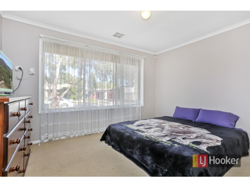 29 Francis Crescent, Salisbury Heights SA 5109