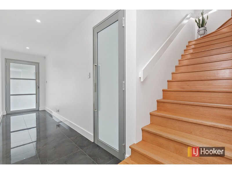 11 Lowe Street, Royal Park SA 5014