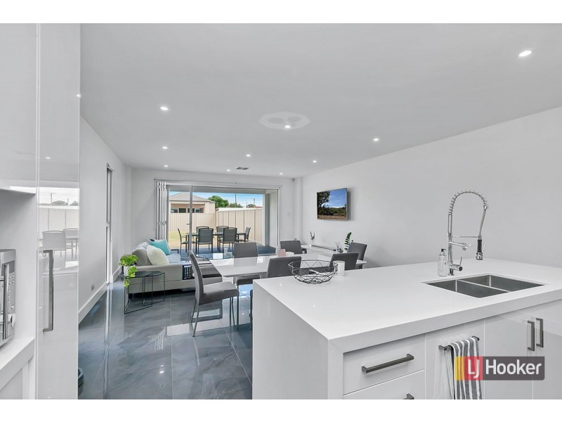 11 Lowe Street, Royal Park SA 5014