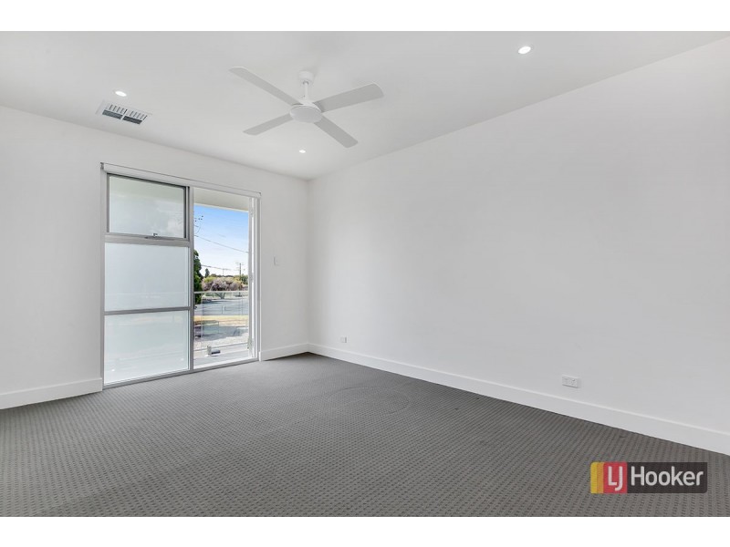 11 Lowe Street, Royal Park SA 5014