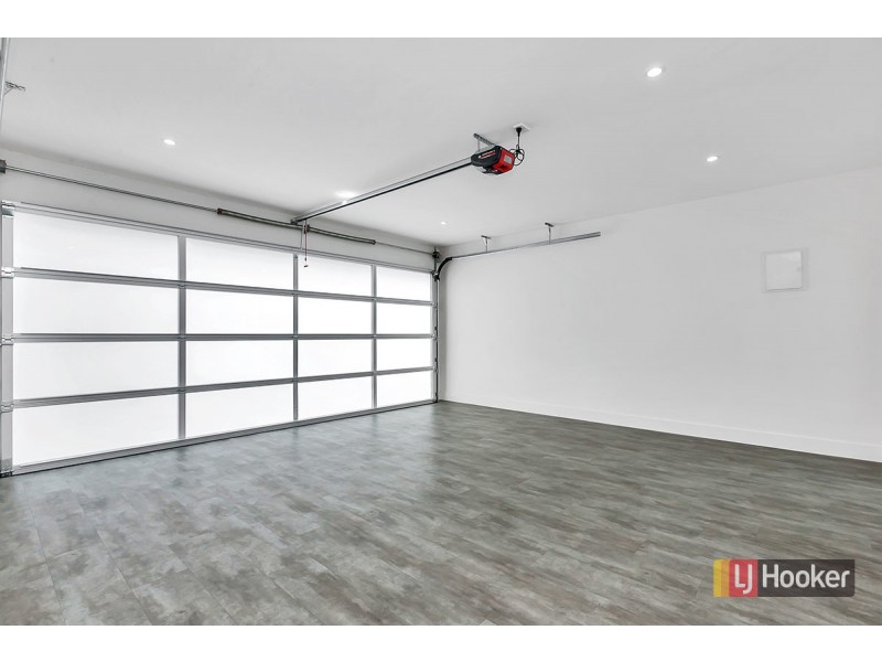 11 Lowe Street, Royal Park SA 5014