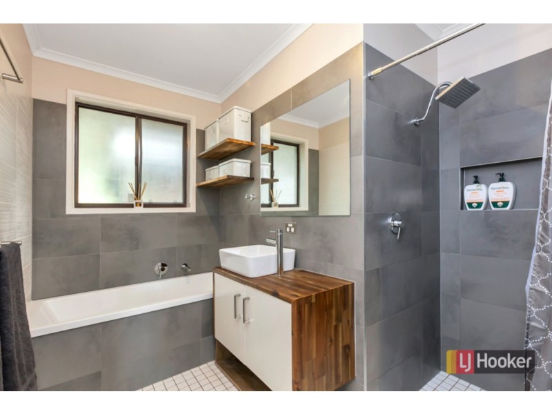 10 Roseworthy Drive, Andrews Farm SA 5114