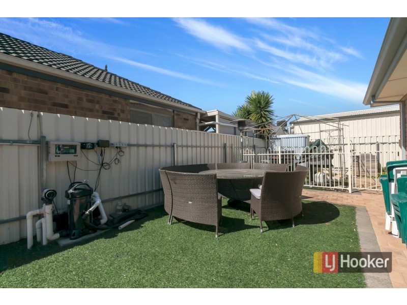 11 Claxton Way, Burton SA 5110