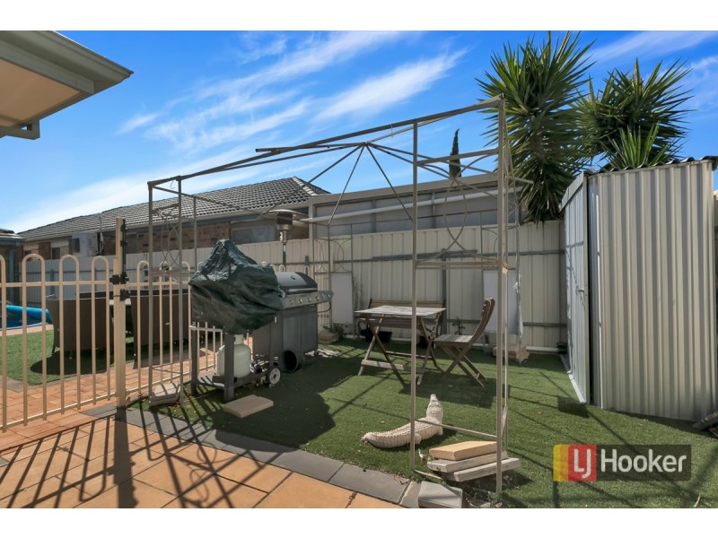 11 Claxton Way, Burton SA 5110