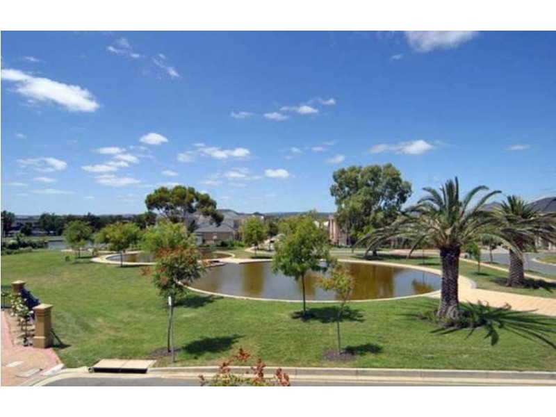6 Frome Crescent, Mawson Lakes SA 5095