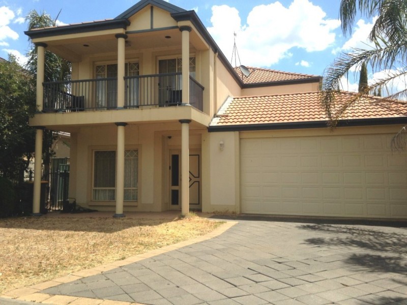 6 Frome Crescent, Mawson Lakes SA 5095