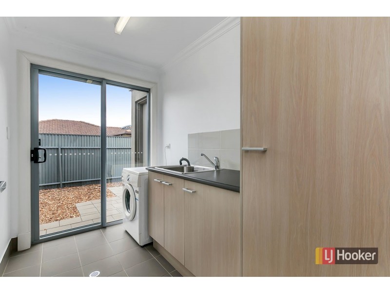 1/271 Burton Road, Burton SA 5110