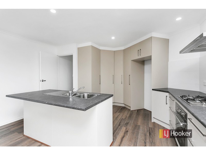 5 Rochester Drive, Salisbury Heights SA 5109