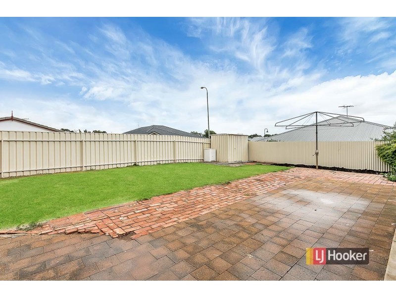 5 Rochester Drive, Salisbury Heights SA 5109