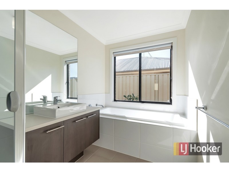 7 Adel Drive, Munno Para West SA 5115