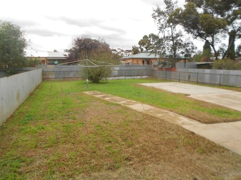 20 Wexcombe Street, Elizabeth Vale SA 5112