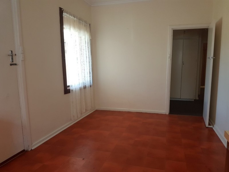 9 Pastuer Street, Elizabeth Vale SA 5112