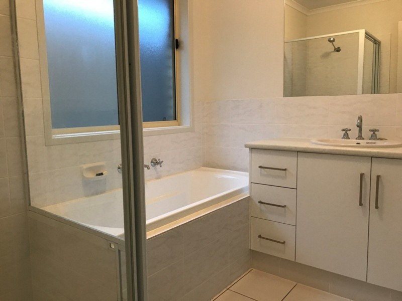 1b Hawke Crescent, Salisbury East SA 5109