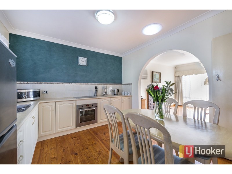 54 Bradman Road, Parafield Gardens SA 5107